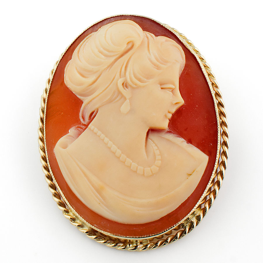 9ct gold Cameo Brooch